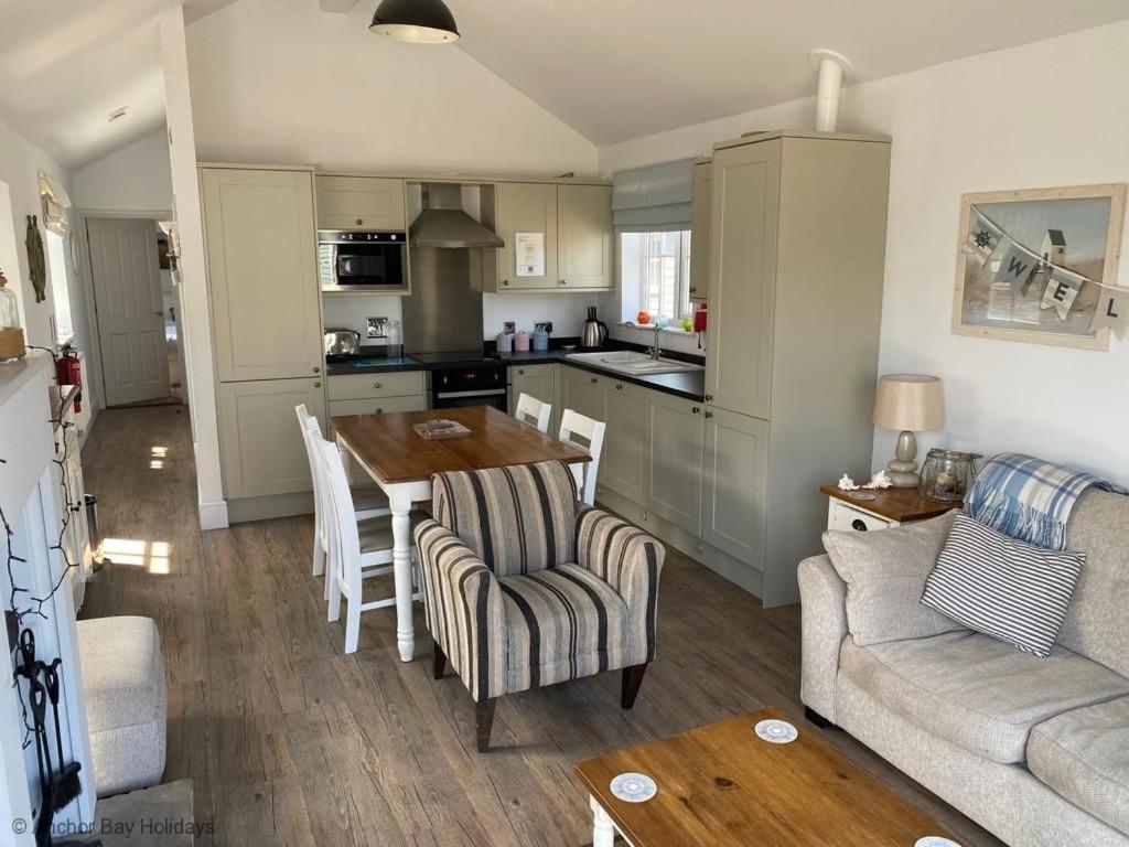 Sandy Bay Hideaway Filey Exterior photo